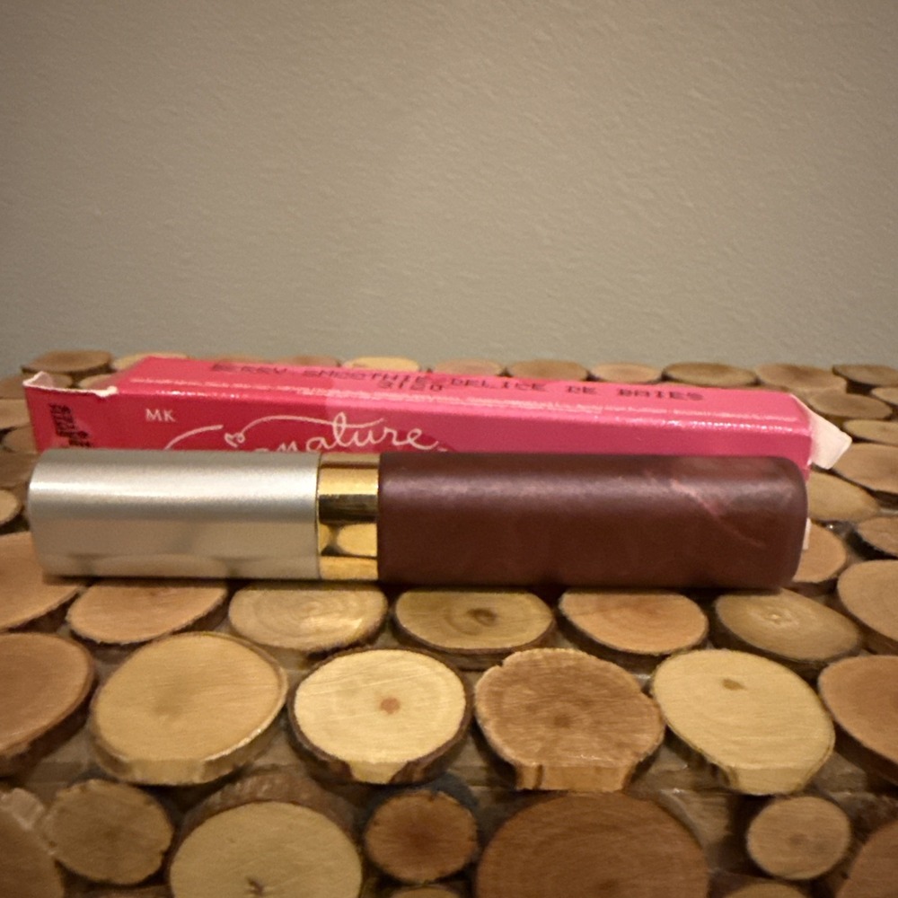 New In Box Mary Kay Signature Lip Gloss Berry Smoothie 3120 Full Size ~Fast Ship